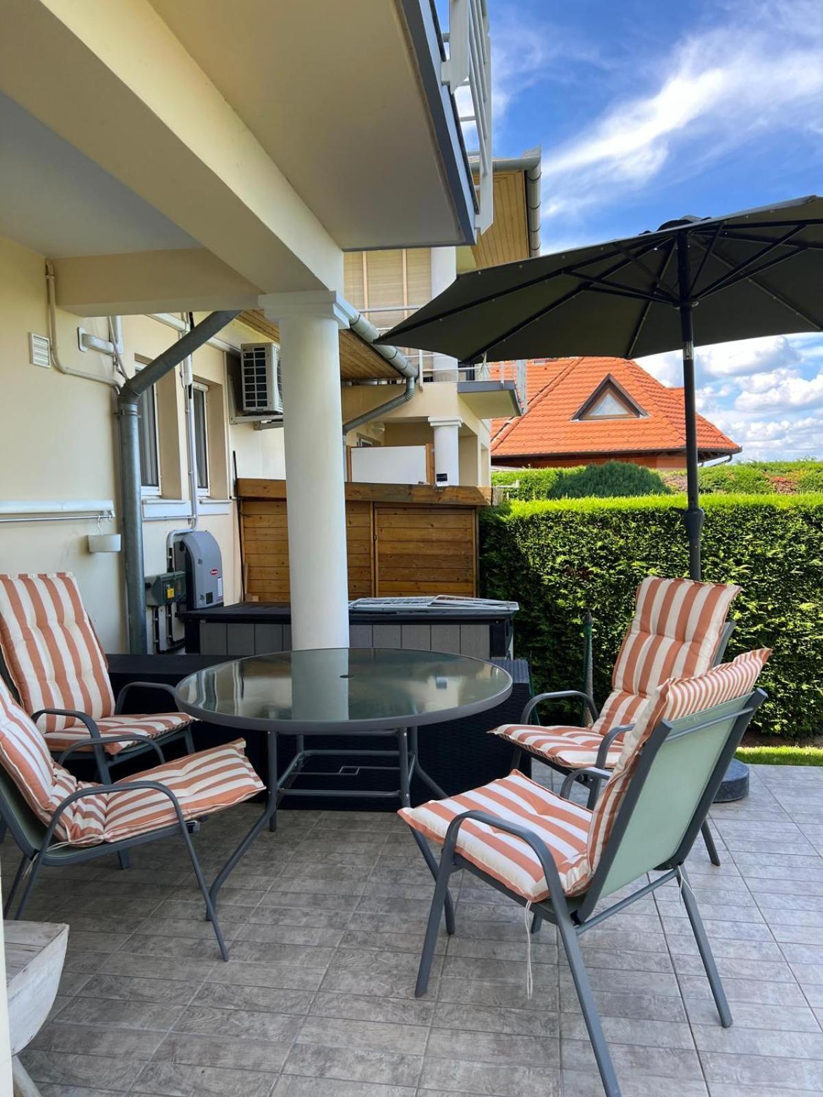 Panorama Villa Balatonboglár 外观 照片